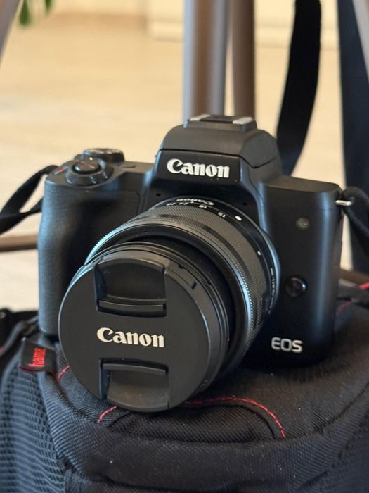 Canon EOS M50 + accesorii