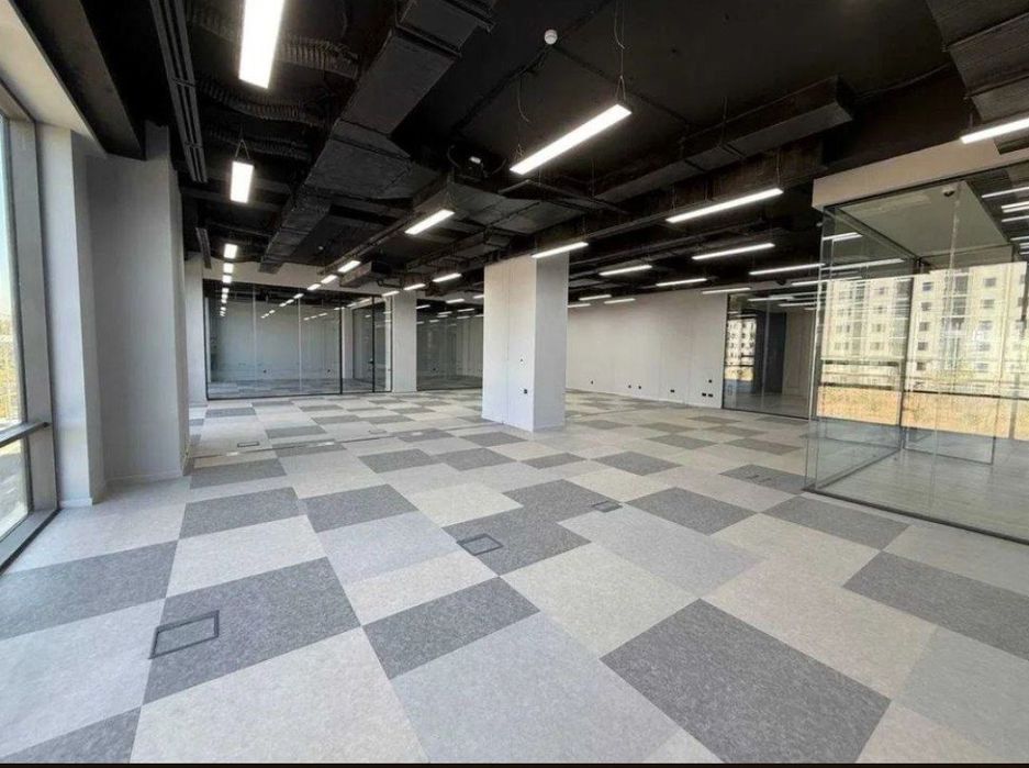 Аренда офиса на Ц-5. Казахстан. 270 м²