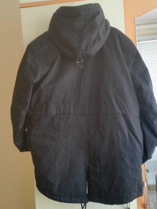 Мъжка грейка без  никакви забележки почти нова е Размер Л