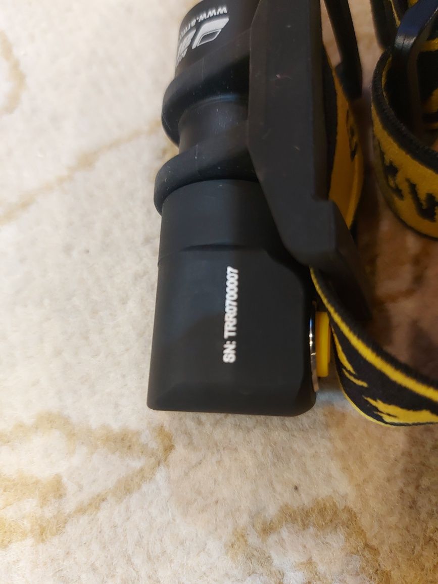 Armytek Tiara C1