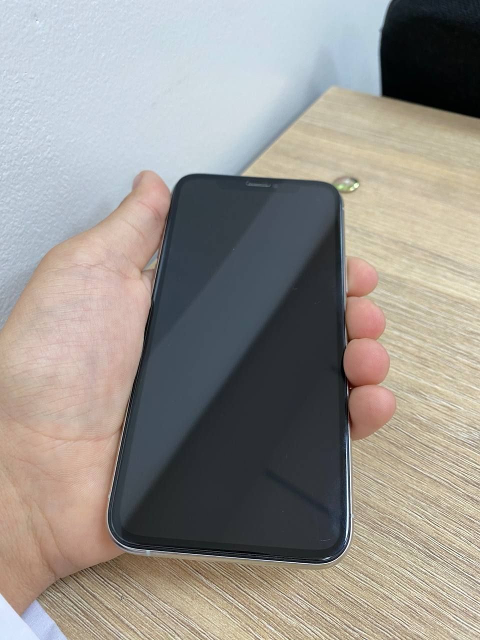 iphone 11pro xolati zor