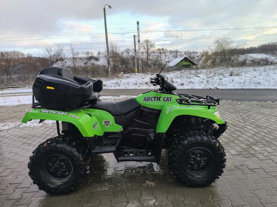 De vanzare atv Arctic Cat diesel