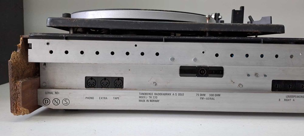 Tandberg TR 220 amp Muzica