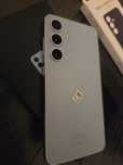 Samsung S24 cu 256 GB, ca nou, albastru, in garantie,husa, folii ecran