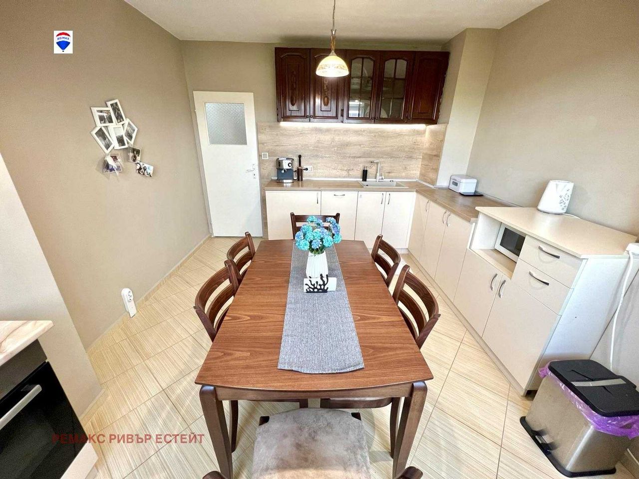 Продава се Тристаен апартамент в Русе, Дружба 3 - 82 кв.м за 1214 €/кв.м - Снимка #4