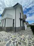 Vand vila P+1 cu 5 camere centru Snagov