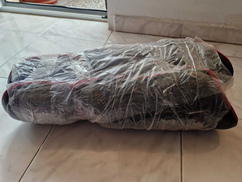 Протектори за крака FORCE 1 и боксови ръкавици Adidas