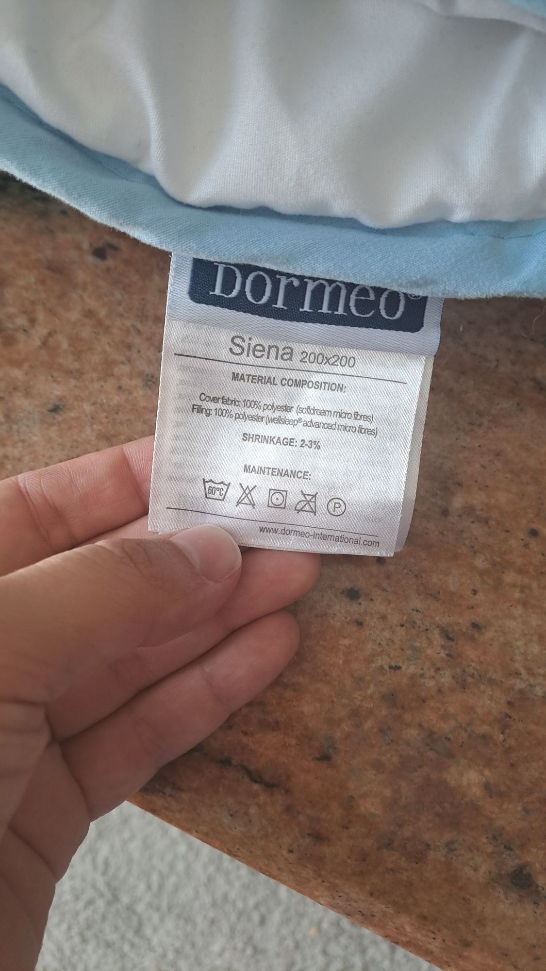 Олекотена завивка Dormeo Siena 200х200