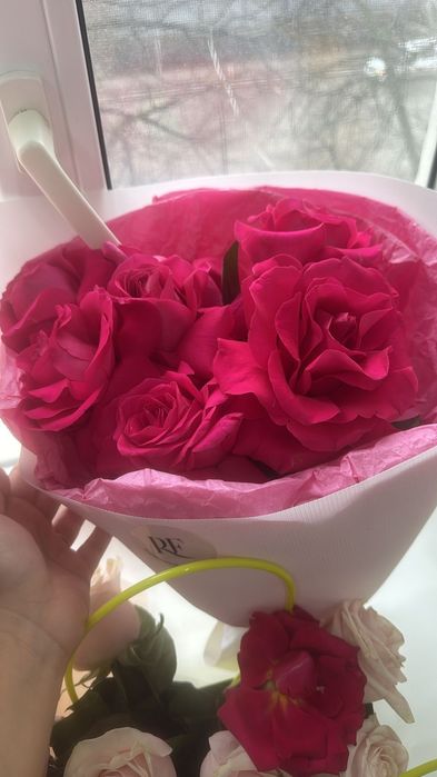 Цветы  букеты свежие 19.11.25г