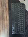 Продавам logitech mx keys mini