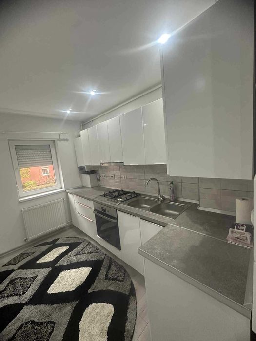 Vând apartament 2 camere in cartierul Vitrometan