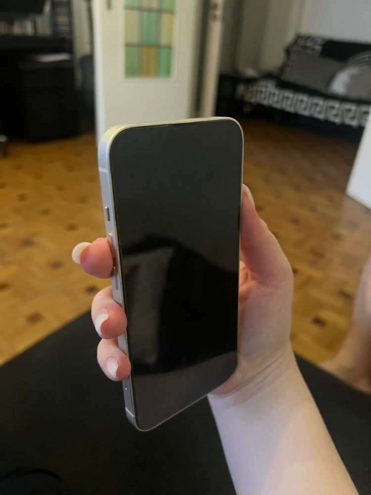 Iphone 13 /128Gb alb