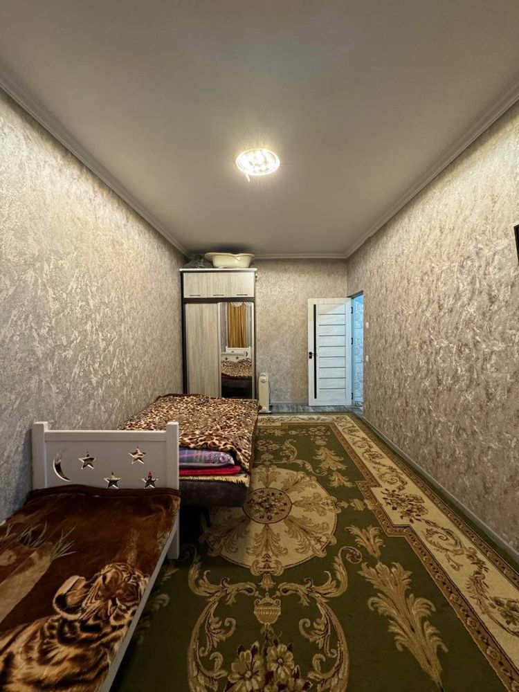 Чирчик шахри 8 микро район 1х 1 этаж 39 кв/м сотилади Нархи 24.000$