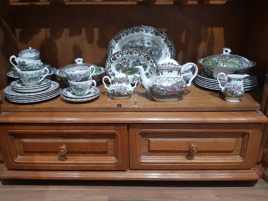 Serviciu de masă porțelan englezesc Stafford Shire