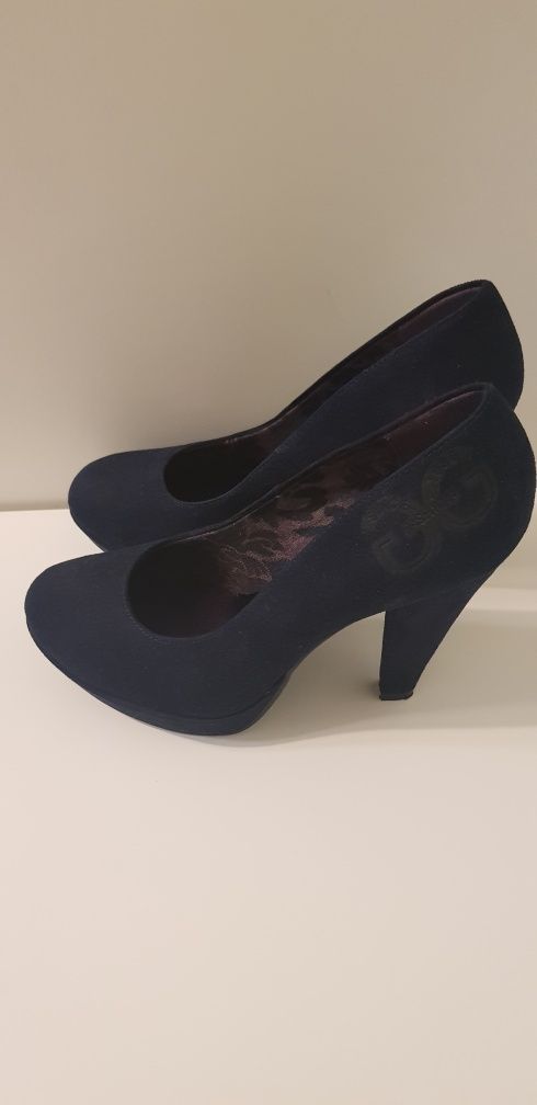 Pantofi de piele intoarsa Graceland 38