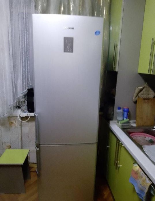 Продам холодильник Самсунг. Доставка