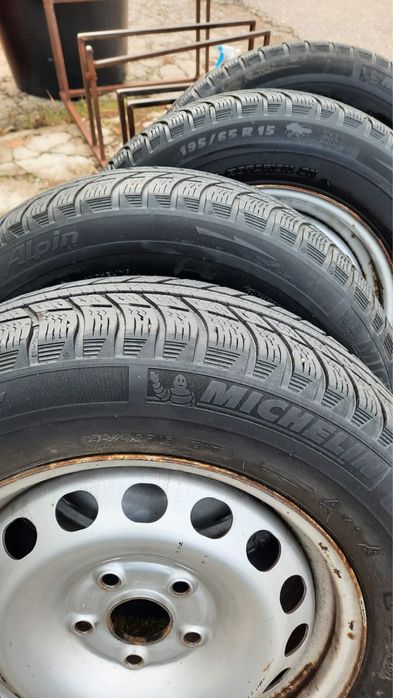 Roti complete cu anvelope iarna Michelin 195 65 r15 golf 5