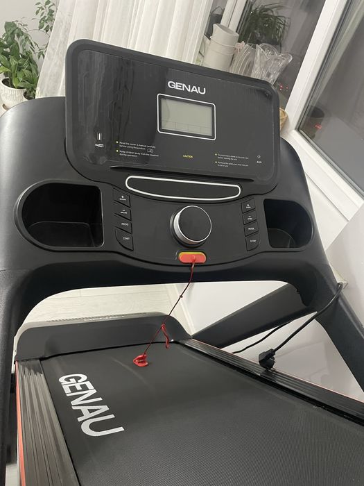 Беговая дорожка Genau Everest d900sn