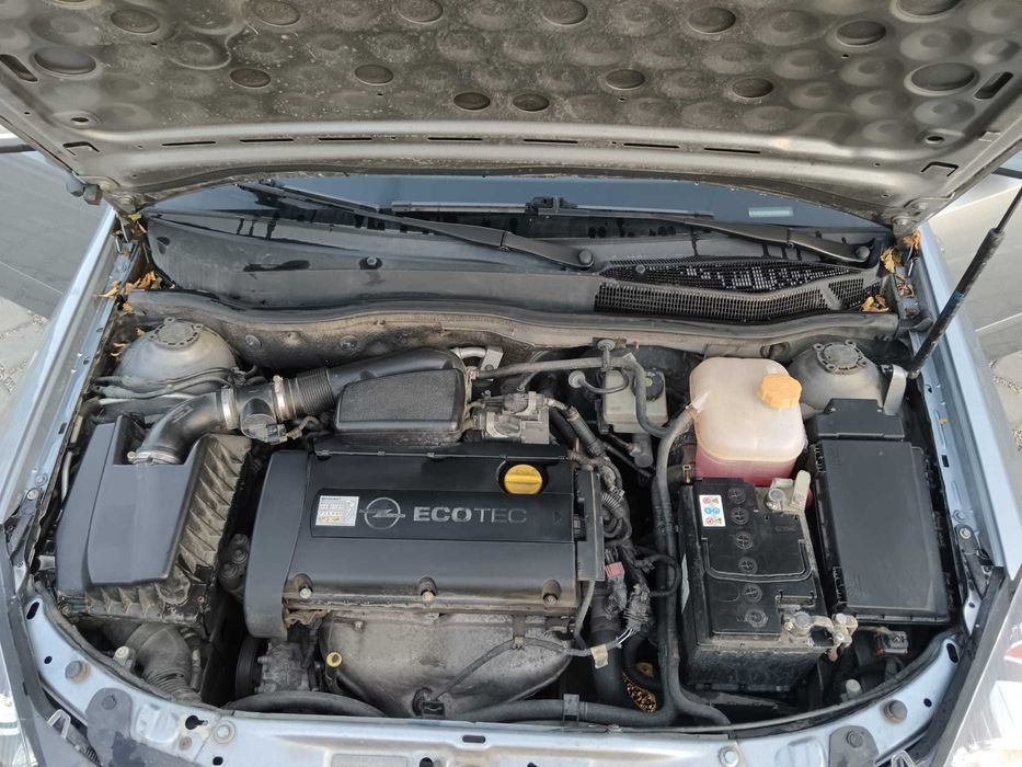 Vând Opel Astra H, 2006, benzină 1.6 Twinport, 105 CP, Z16XEP