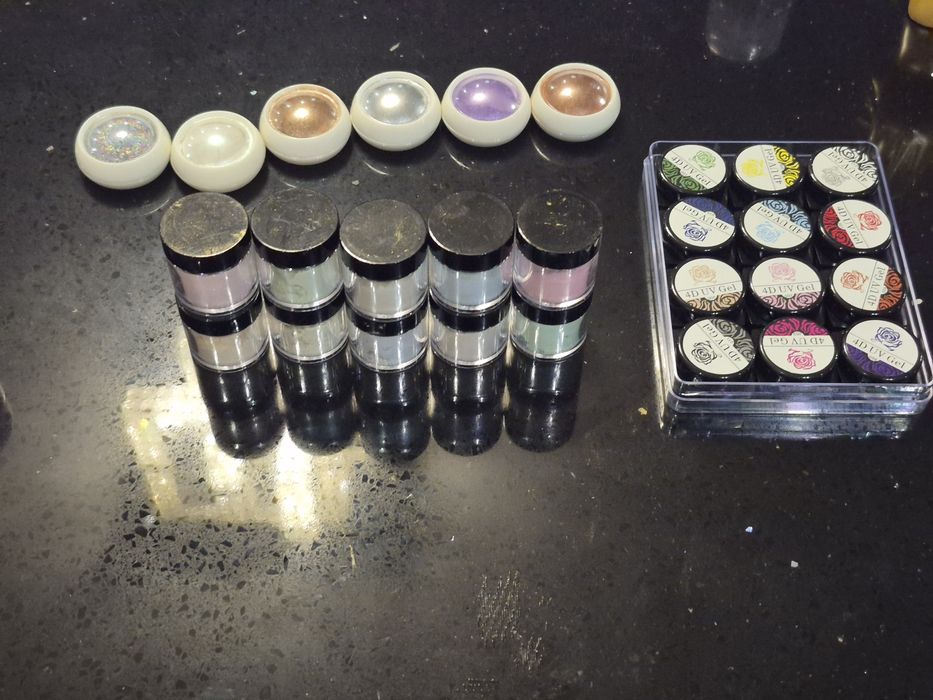 Пигменти  декорация за ноктопластика