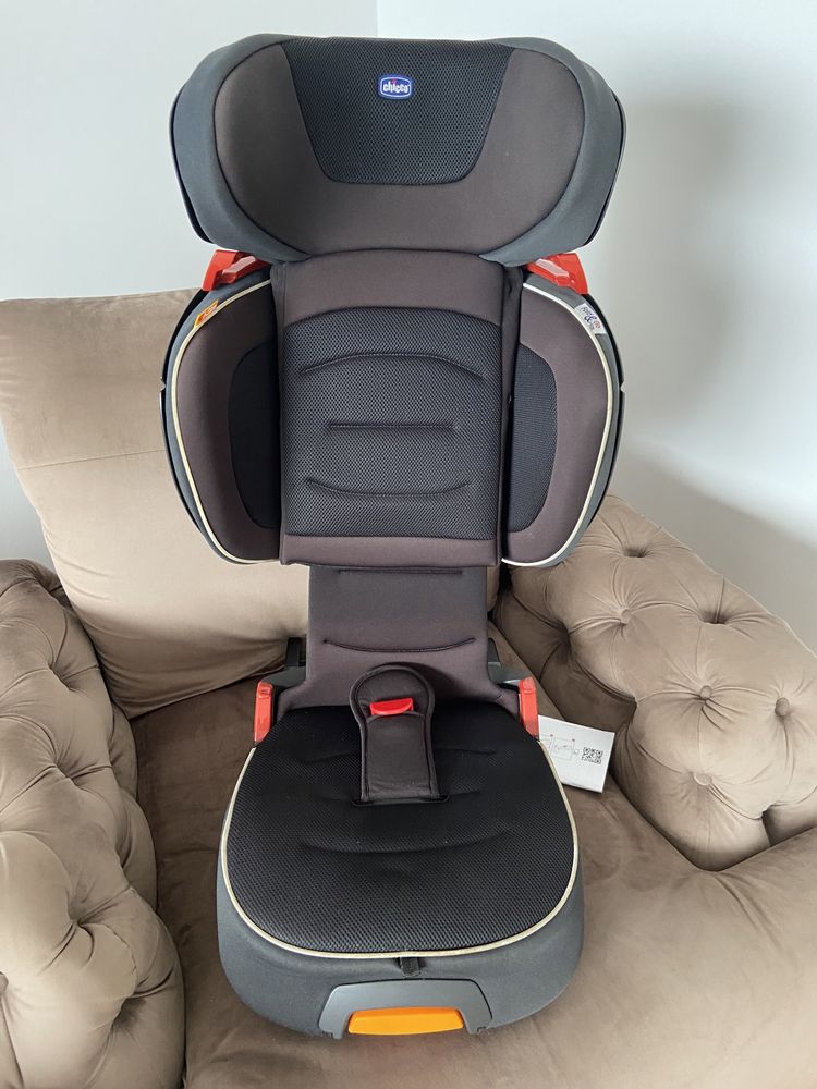 Scaun auto Chicco copii 3-12 ani Isofix Fold and Go