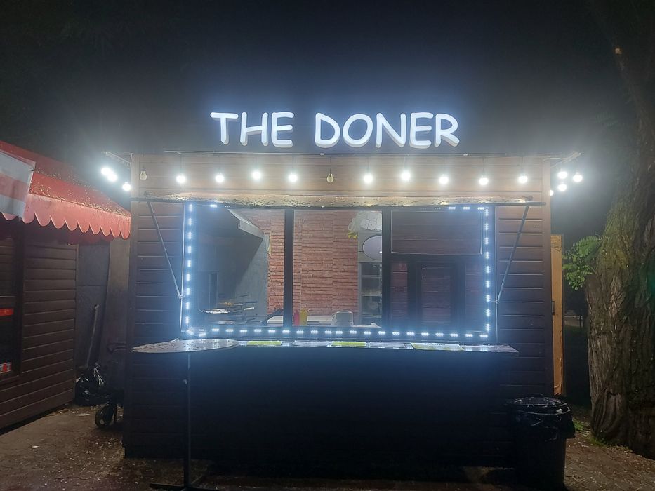 Продам донерную.