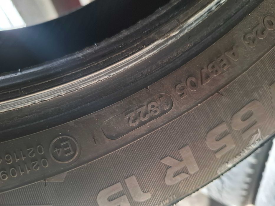 2 Всесезонни гуми Vredestein 195/65/15 ДОт22 7.5мм