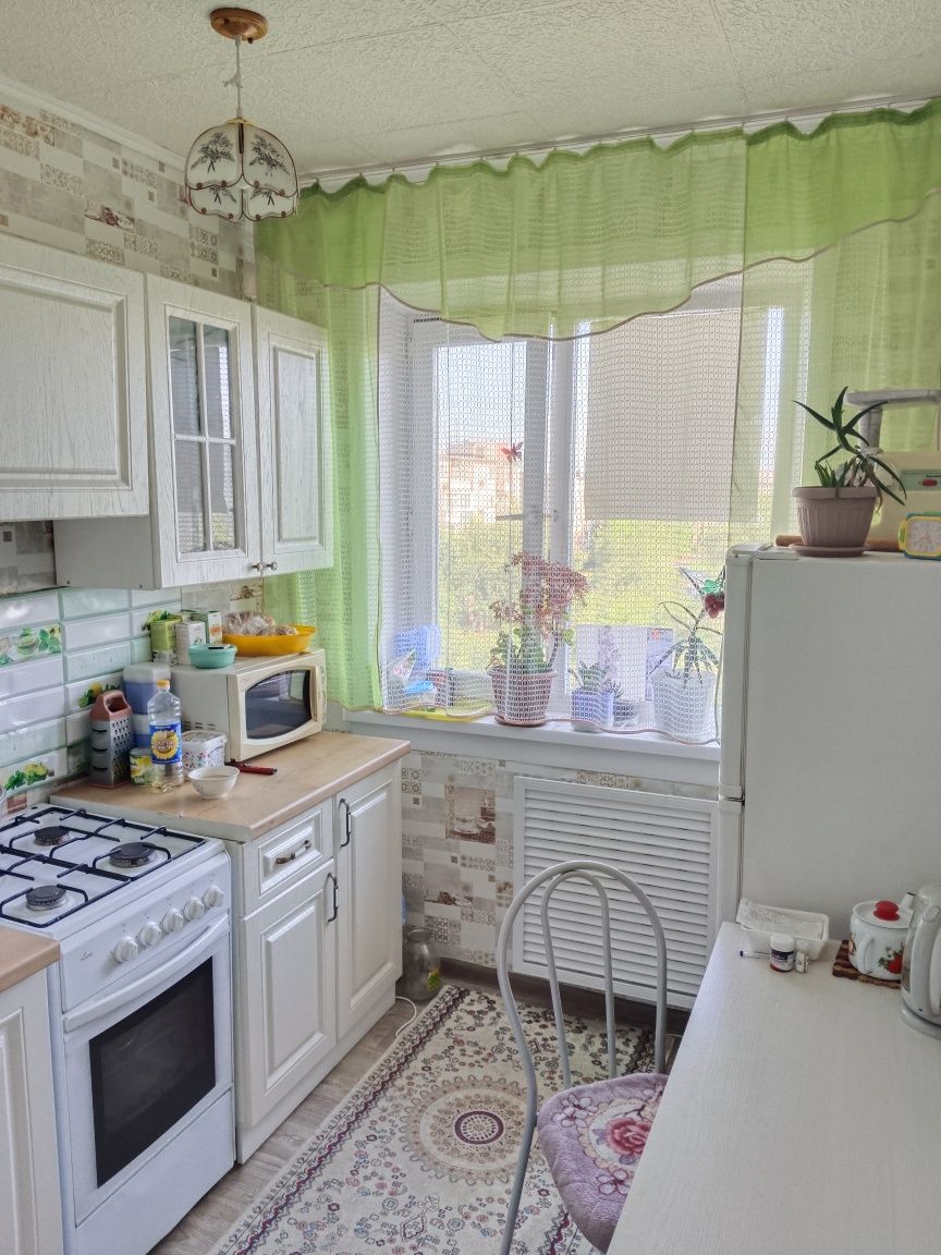 Продам 1 комн., квар. 6-20, 5 этаж.