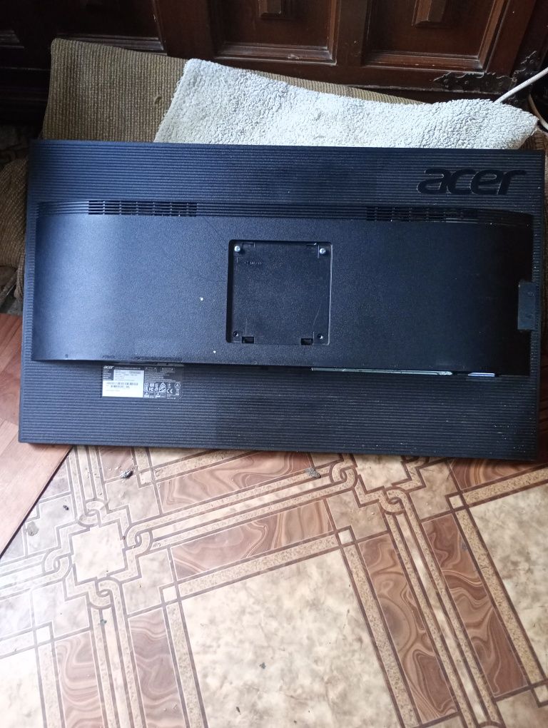 Monitor de gaming Acer predator !! Pret 500 lei