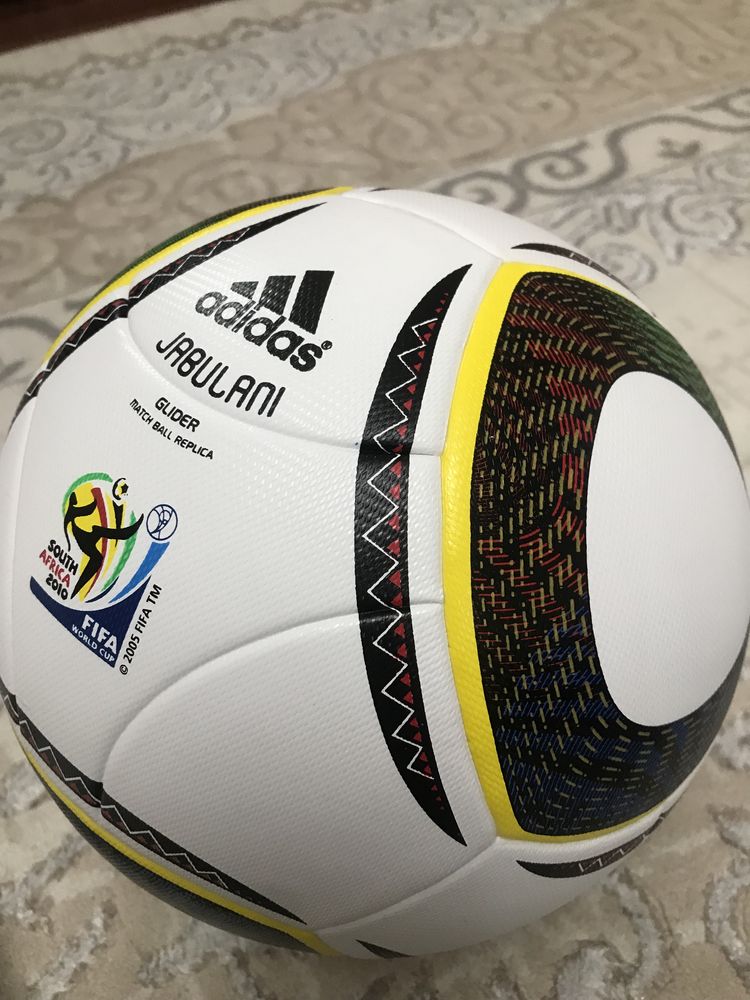 Футбольный мяч adidas jabulani джибулани