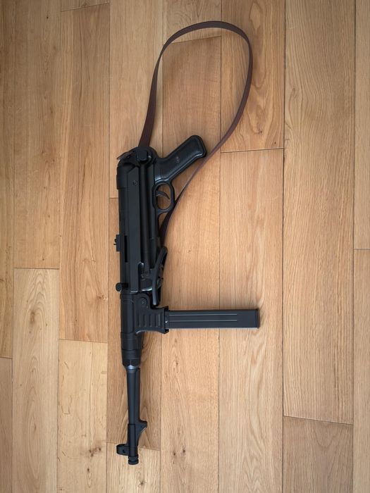 Еърсофт автомат MP40AGM