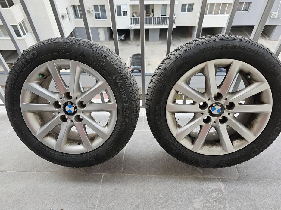 Roti BMW r16 de iarna Kumho wp51