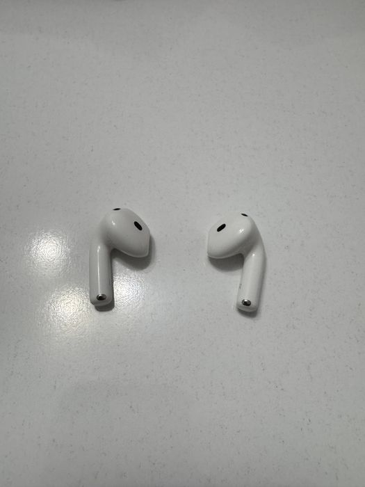 Casti Apple AirPods 4