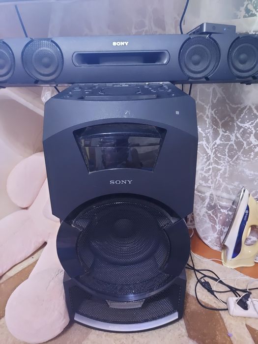 Продам колонку Сони(оригинал)