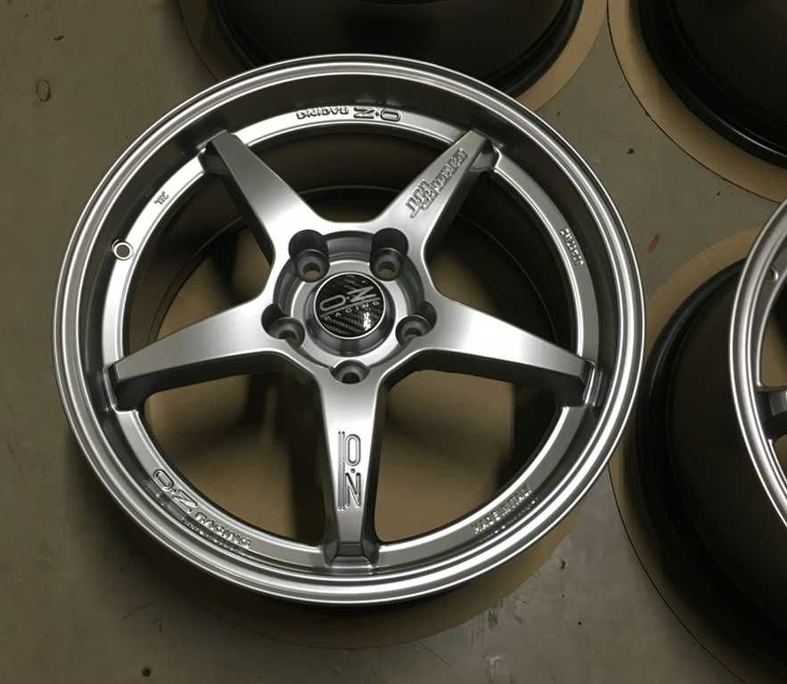 OZ Racing - 8x17 / 5x112