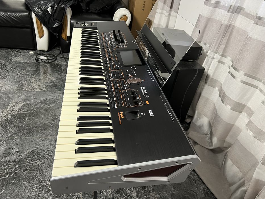 Korg Pa4x 76 International