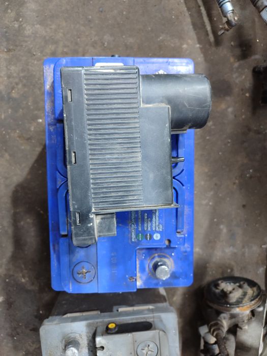 Продам запчасти на Мерседес w202 C180 С200 С220 С280