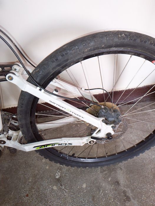 Bicicleta  full suspension