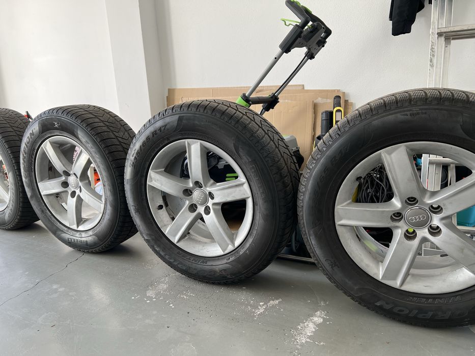 Jante originale de iarna Audi Q5 235/65/17  cu anvelope