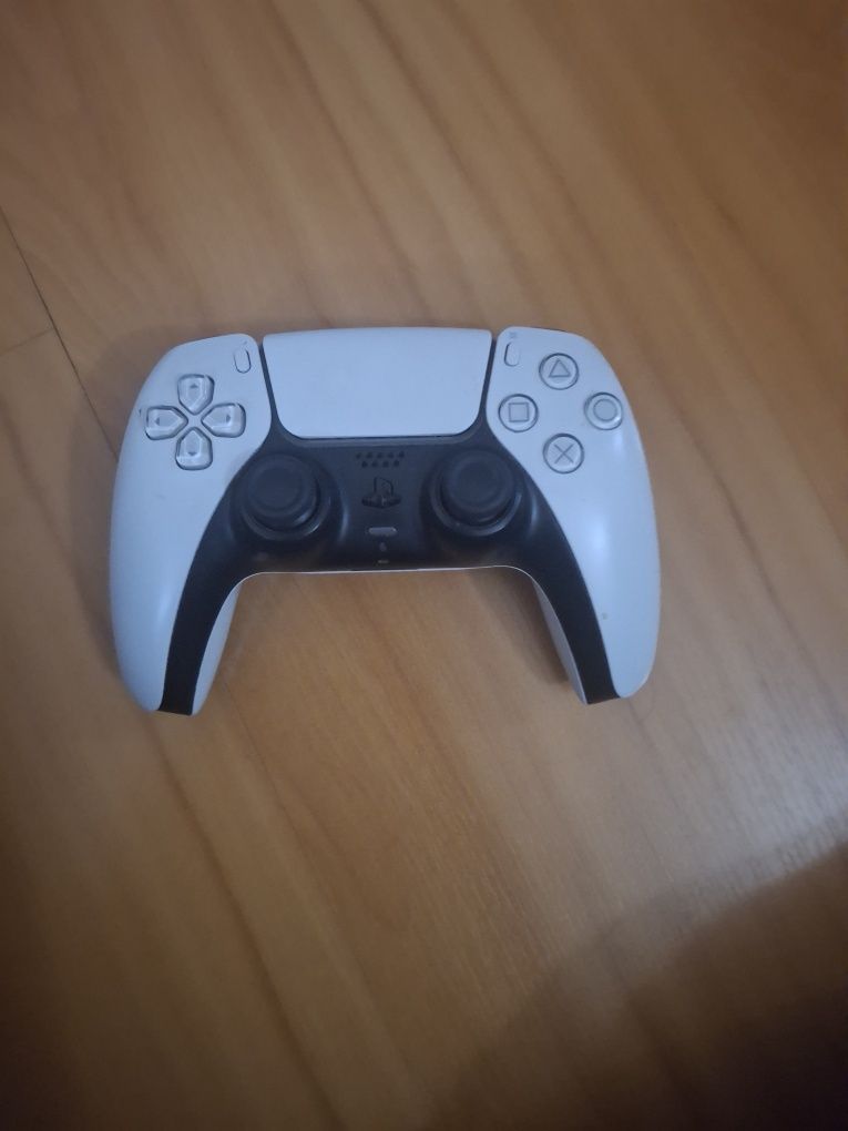 PlayStation 5 with 1 controller