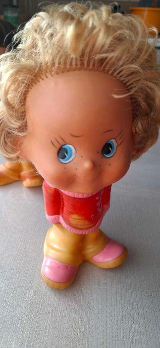 Jucarii Comuniste - Păpuși Ștrengarii Arădeanca (originale)