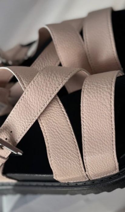 Sandale dama 36 sunt impecabile talpa moale și confortabila...