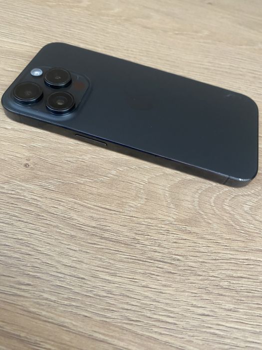 Корпус 15 Pro  Black-На части