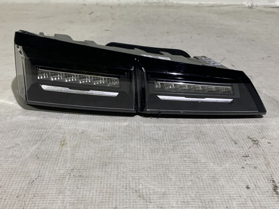 Stop stanga spate pe hayon, Peugeot 308, 2021, 2022, 2023, 2024, cod origine OE 9835300680.