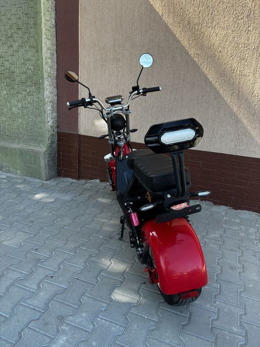 Vand Scuter Electric Moped