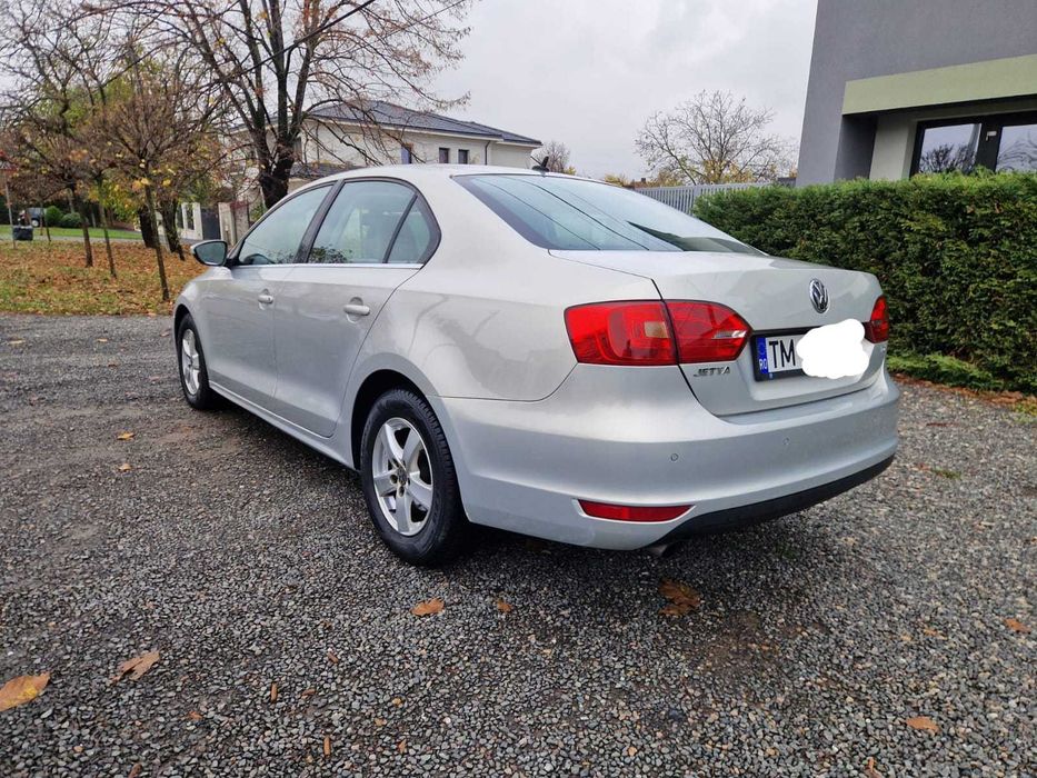 VW Jetta 1.6 TDi 110 Cp 2011