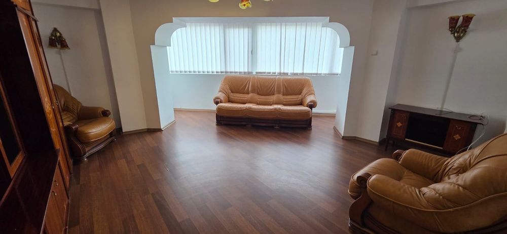 Închiriez apartament centru Buzau