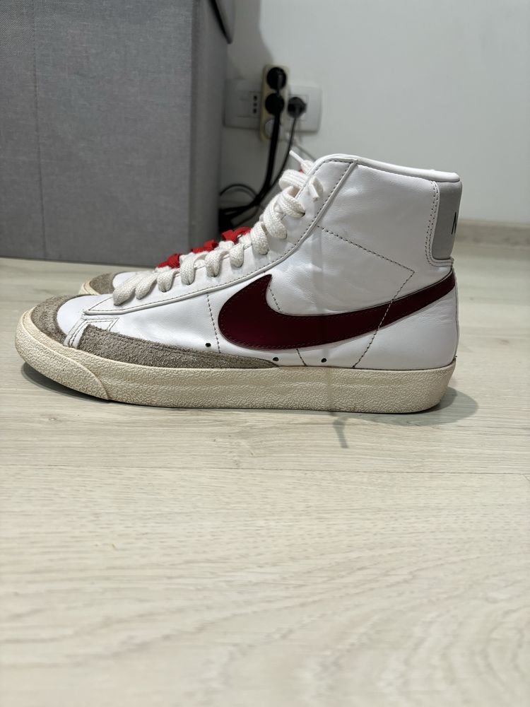 nike blazer albi