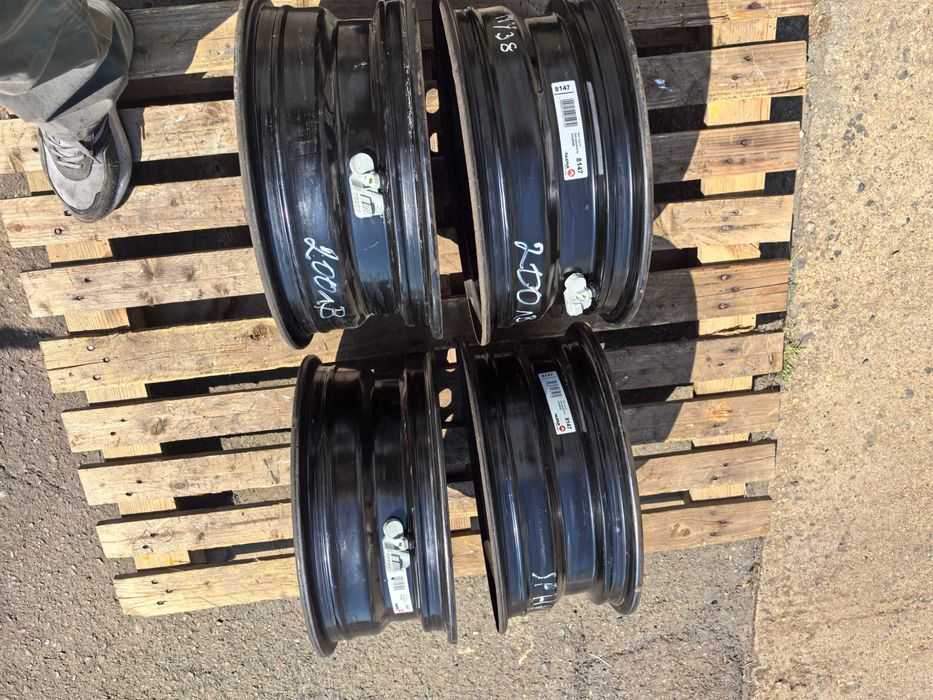 15 цола 5 х 114,3 мм Хюндай И30 / КИЯ Сийд - 6 Инча / ЕТ 46