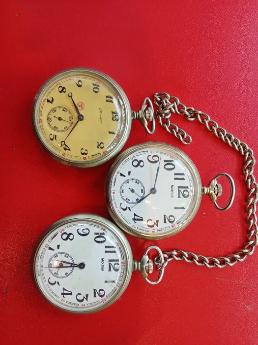 Продаю новые часы